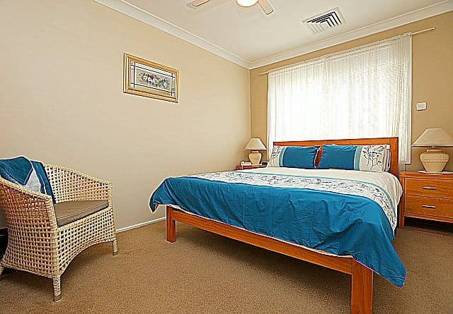 63 Oak Drive, GEORGES HALL NSW 2198, Georges Hall - Thumbnail 8