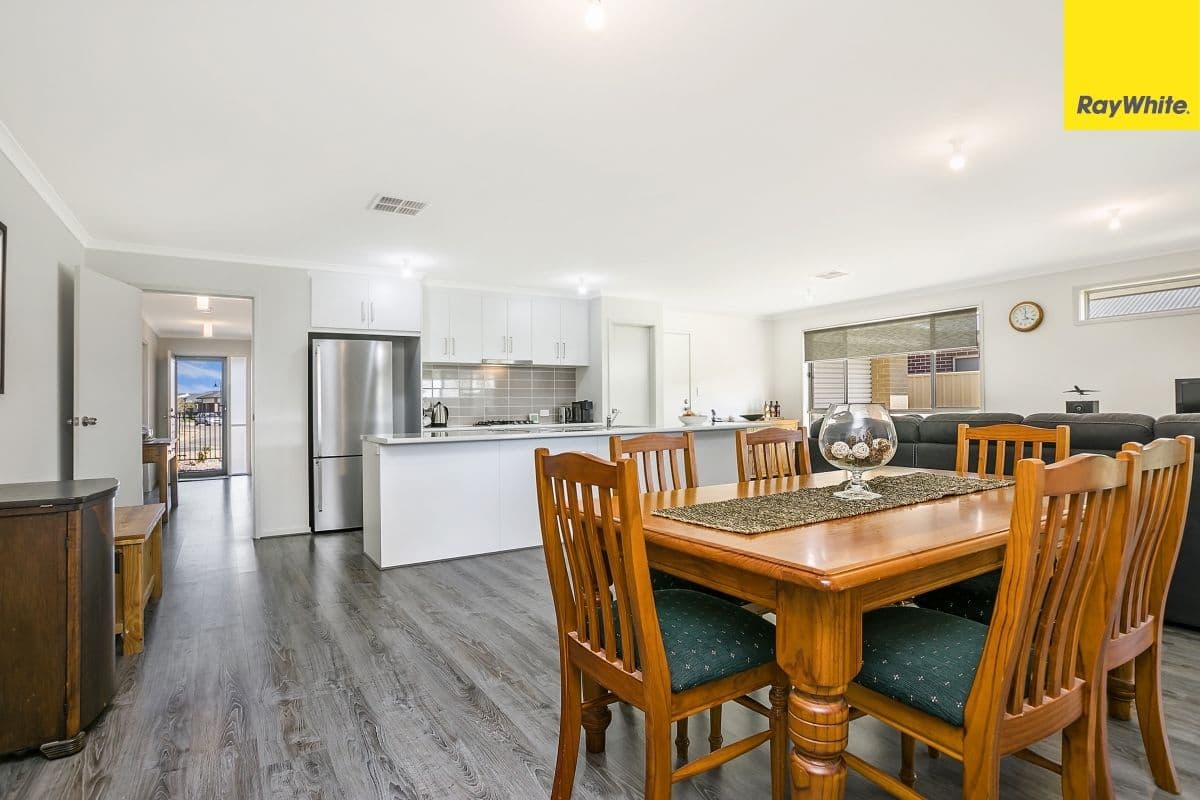17 Clementine Avenue, Munno Para SA 5115, Munno Para - Thumbnail 6