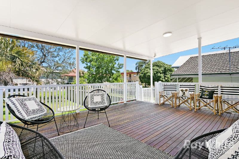 18 Winchester Street, Hamilton QLD 4007, Hamilton - Thumbnail 2