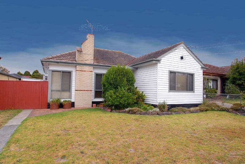 12  Treesbank Avenue, SPRINGVALE VIC 3171, Springvale - Thumbnail 2