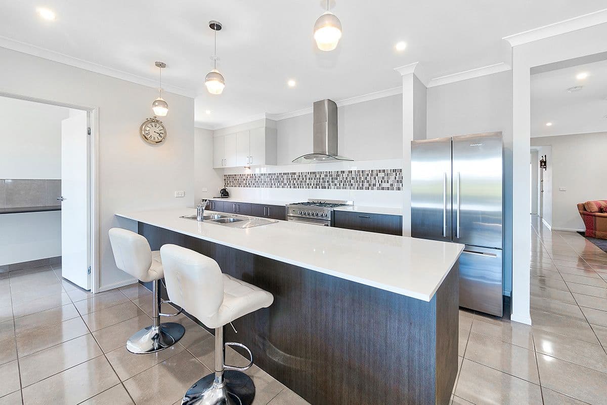 22 Bayley Place, Cranbourne West VIC 3977, Cranbourne West - Thumbnail 4