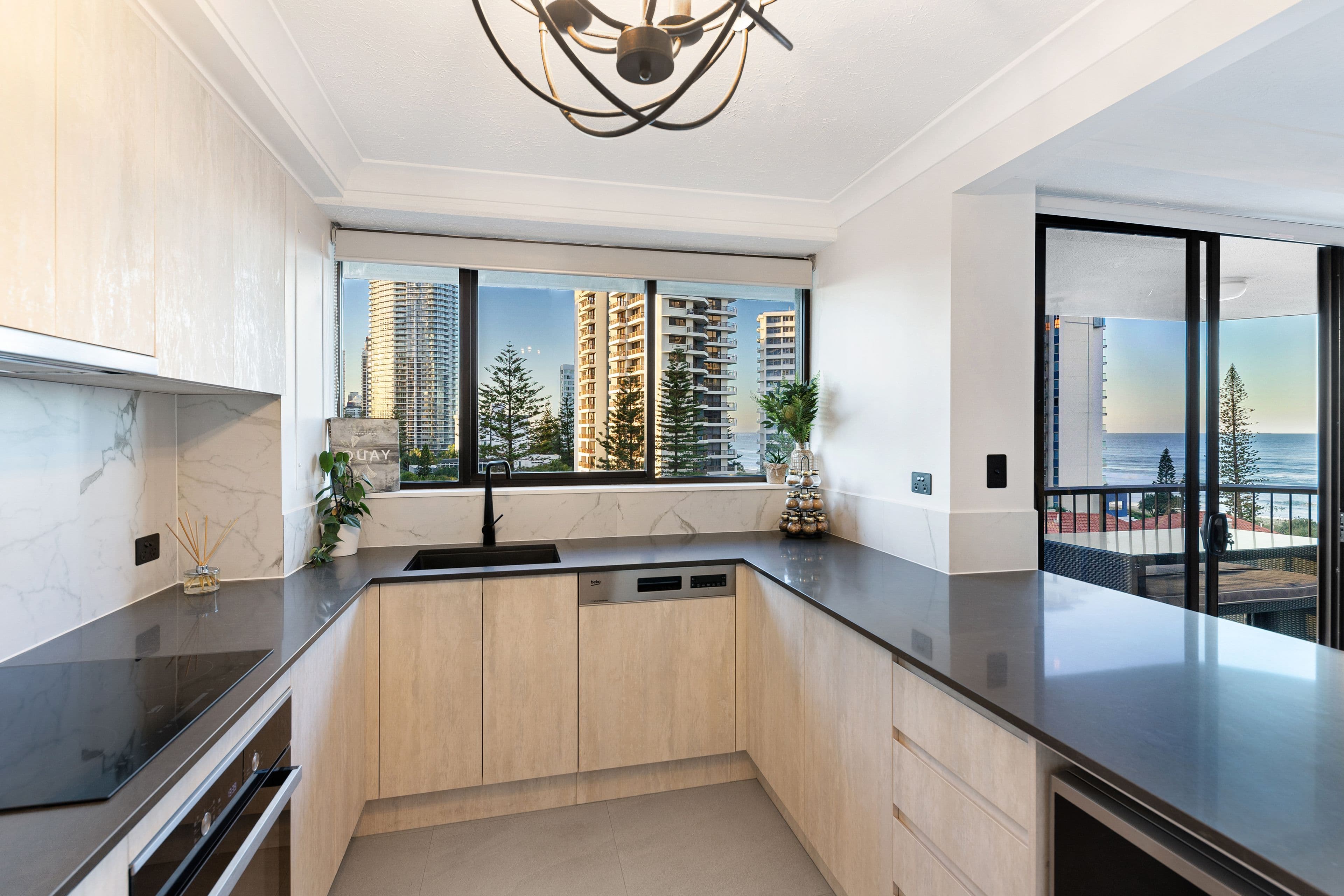 5 Enderley Avenue, Surfers Paradise QLD 4217, Surfers Paradise - Image 1
