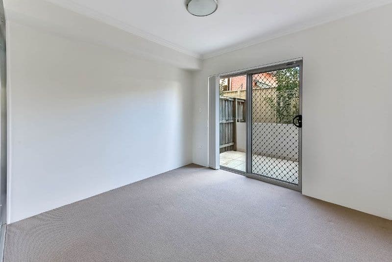 13 Chamberlain Street, Campbelltown NSW 2560, Campbelltown - Thumbnail 6