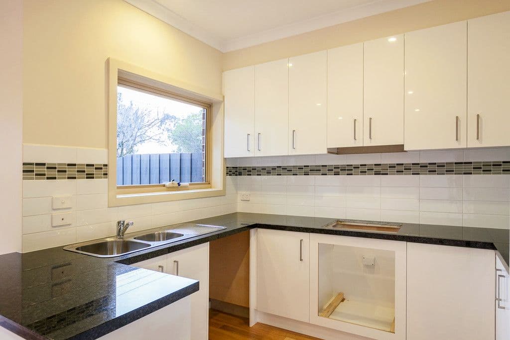 200 Dalton Road, LALOR VIC 3075, Lalor - Thumbnail 2