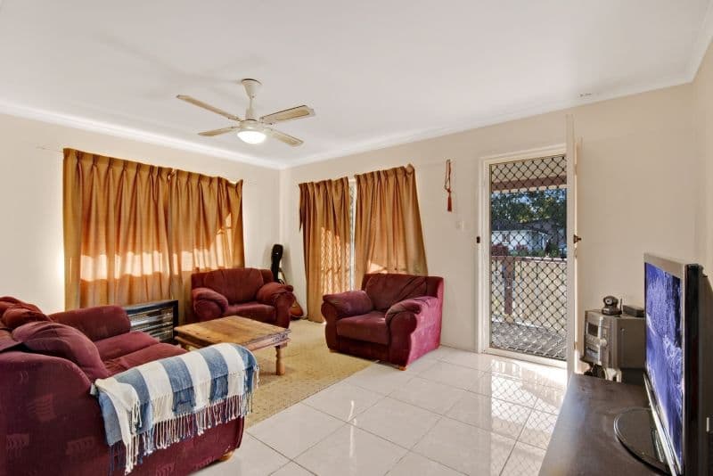 32 Wallin Avenue, Deception Bay QLD 4508, Deception Bay - Thumbnail 6
