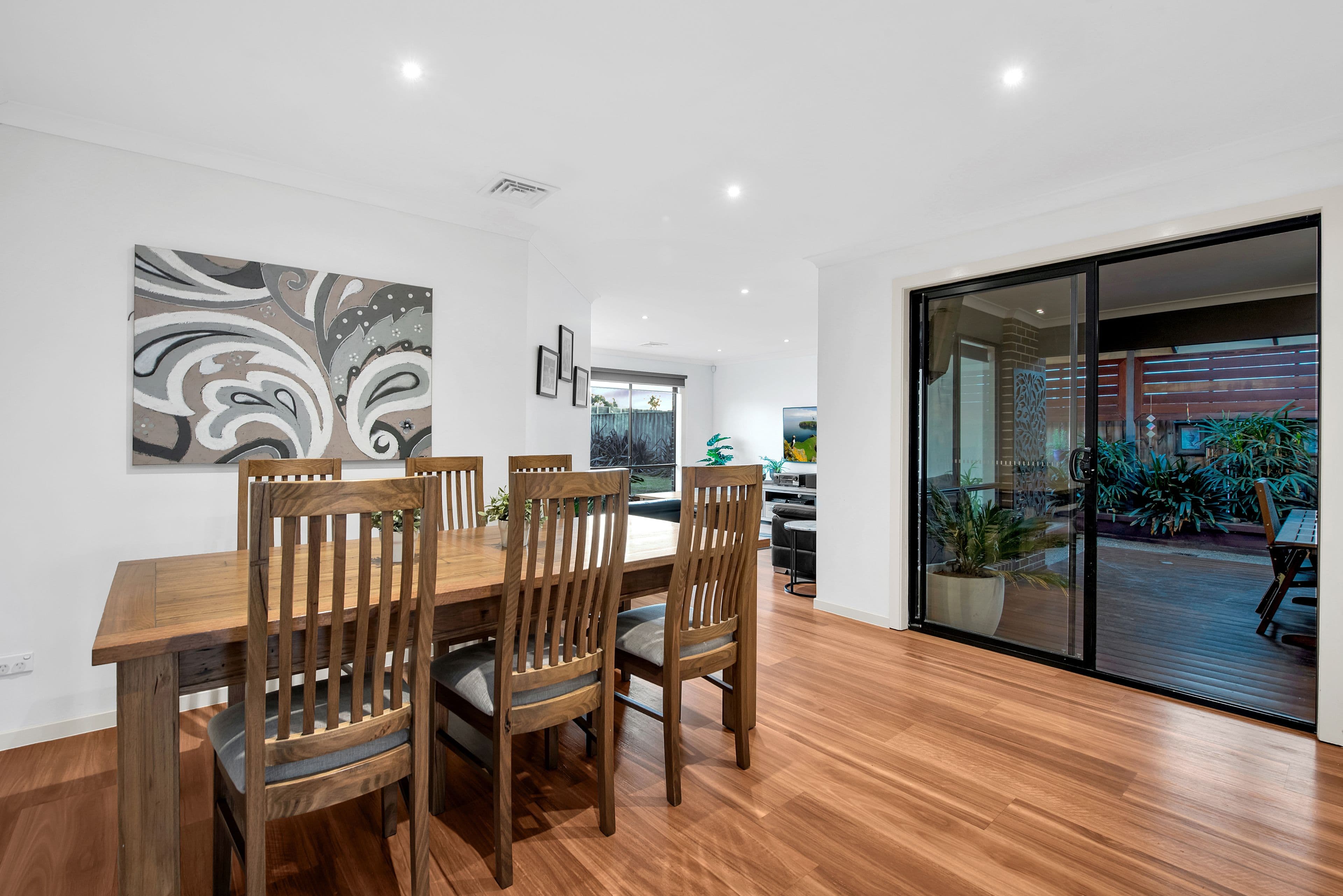 90 Gallery Way, Pakenham VIC 3810, Pakenham - Thumbnail 4