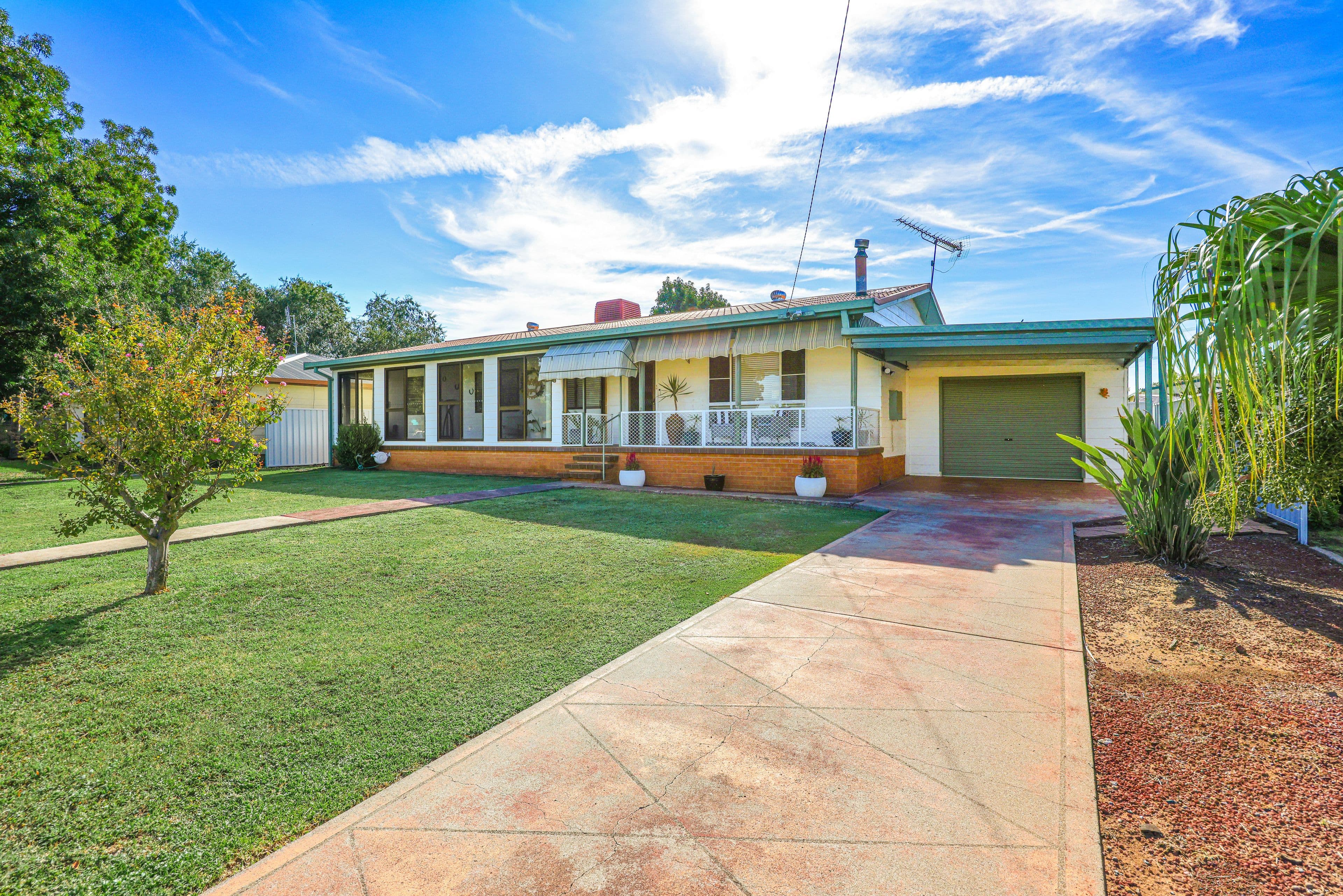 40 Merindah Avenue, Manilla NSW 2346, Manilla - Image 1