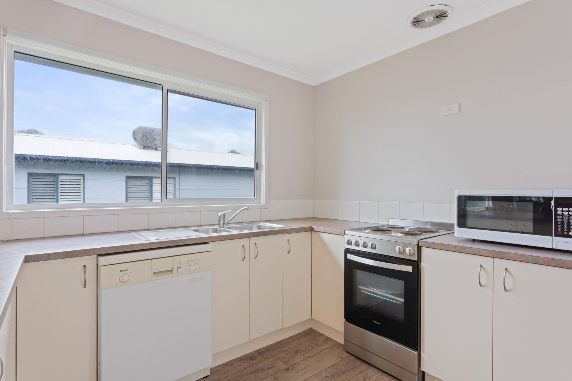 73 McKenzie Road, Cowes VIC 3922, Cowes - Thumbnail 4