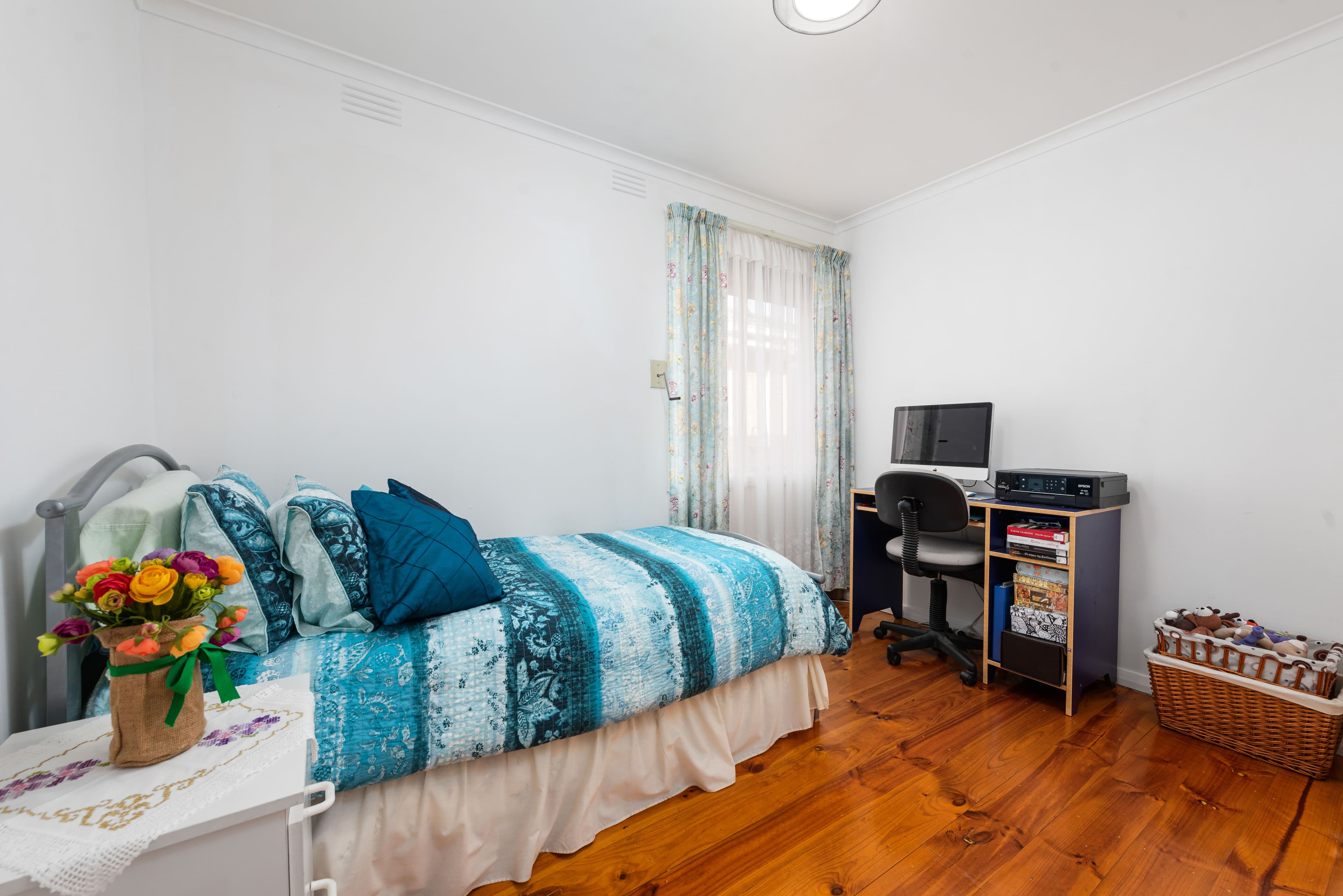 15 Barton Street, Reservoir VIC 3073, Reservoir - Thumbnail 8