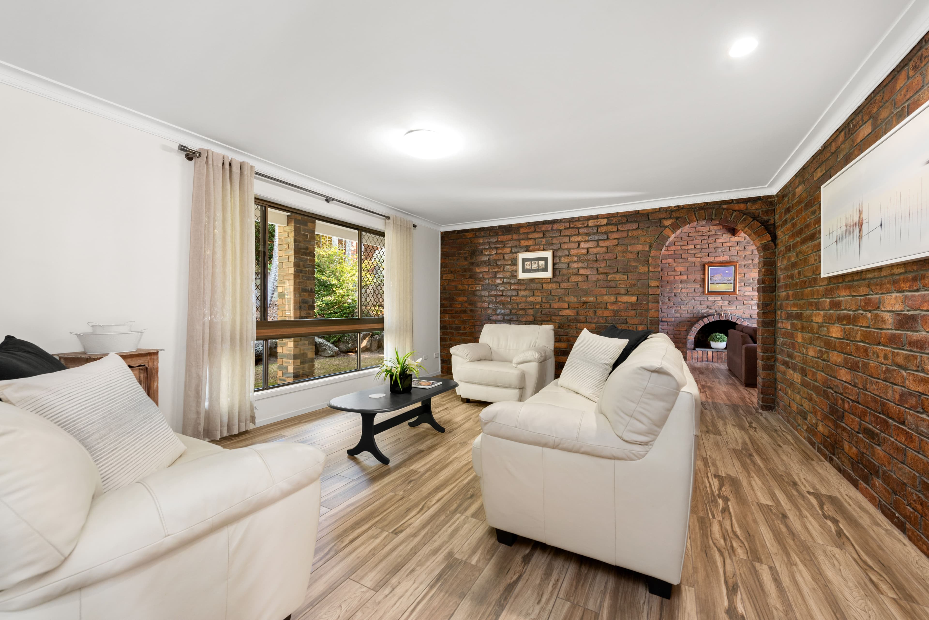 3 Corfe Court, Carindale QLD 4152, Carindale - Thumbnail 3