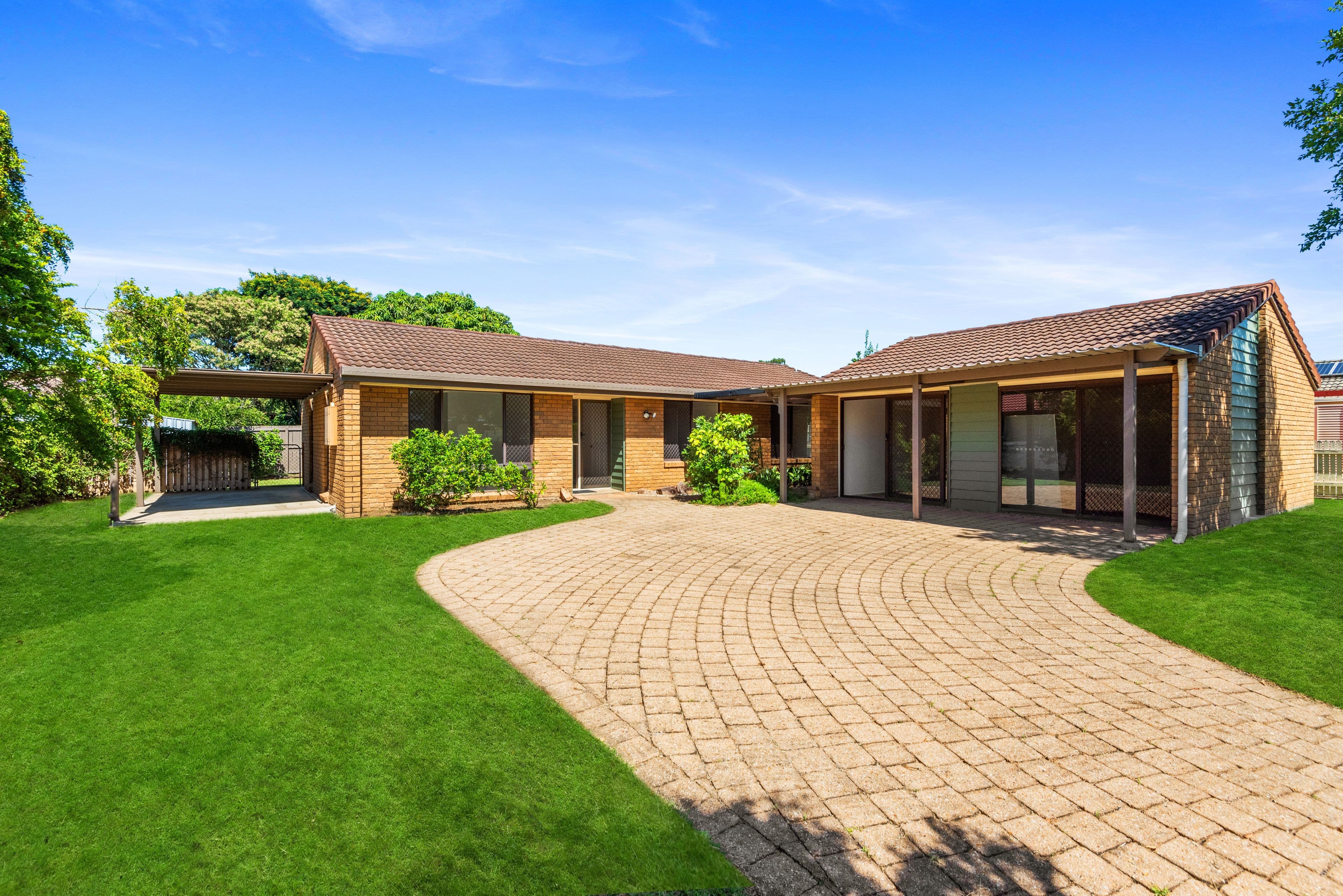 4 Nursery Avenue, Runcorn QLD 4113, Runcorn - Image 1