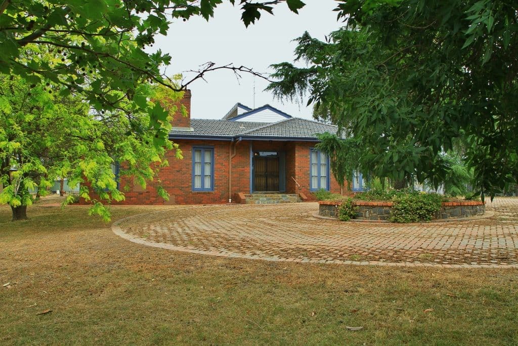 1/317 Waverley Road, Mount Waverley VIC 3149, Mount Waverley - Image 1