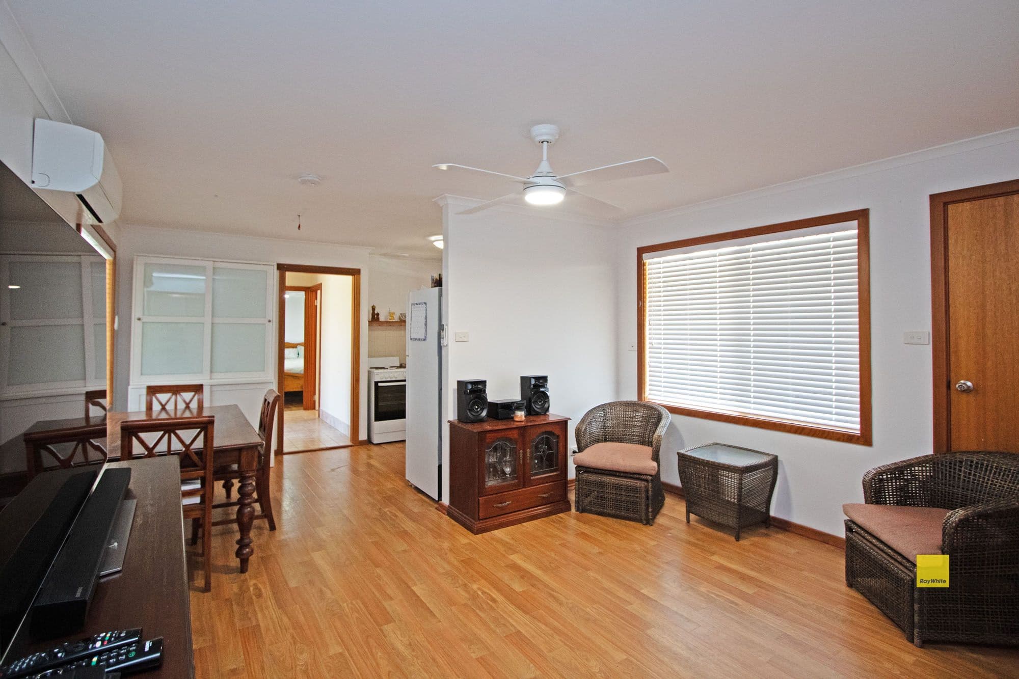 38 Hunter Crescent, Green Head WA 6514, Green Head - Thumbnail 5