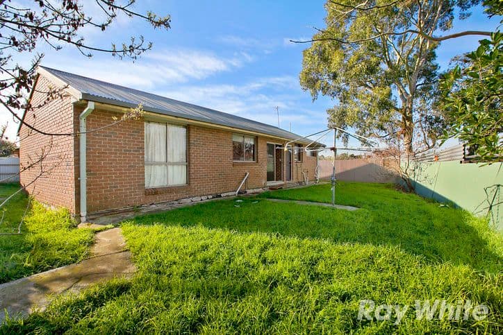 57 Moffat Street, ST ALBANS VIC 3021, St Albans - Thumbnail 5