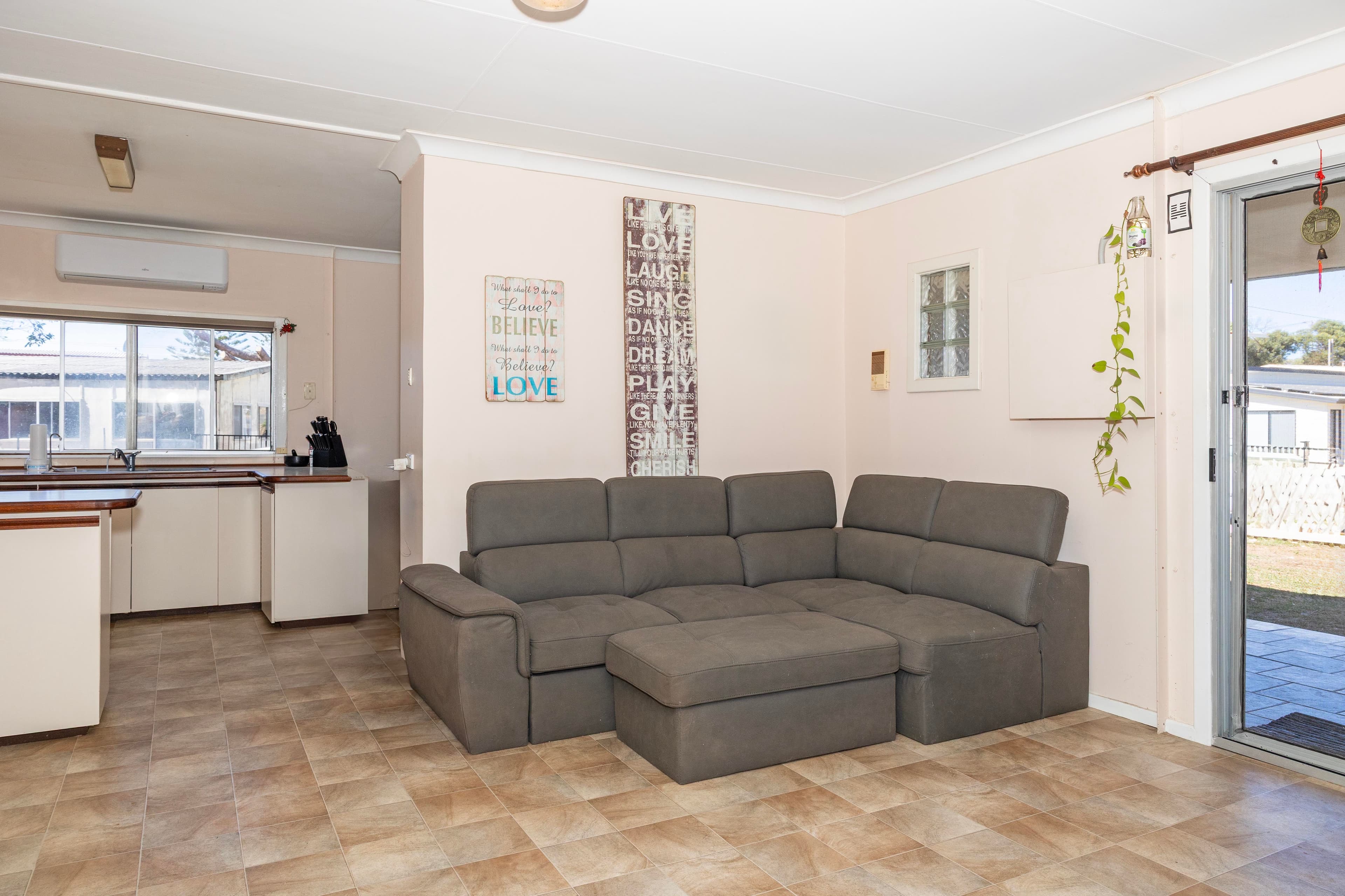 6 Bryant Street, Green Head WA 6514, Green Head - Thumbnail 8