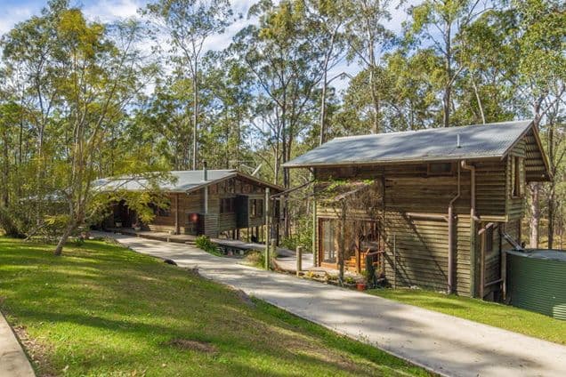 38 Smiths Rd South, KURWONGBAH QLD 4503, Kurwongbah - Image 1
