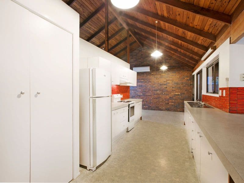 26 Edgehill Street, Nathan QLD 4111, Nathan - Thumbnail 2