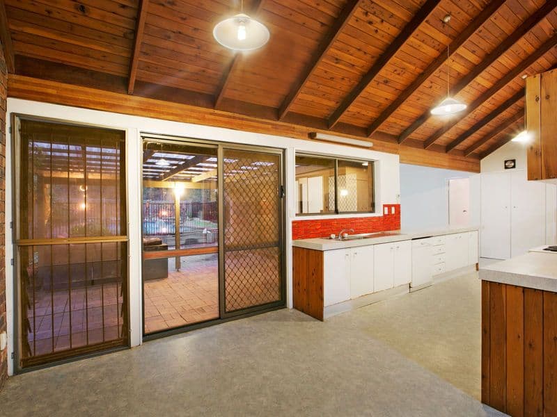 26 Edgehill Street, Nathan QLD 4111, Nathan - Thumbnail 3