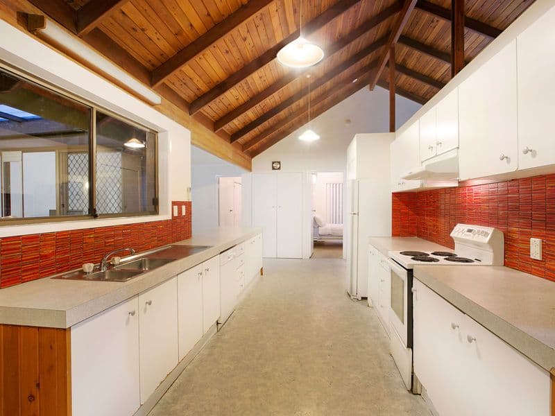26 Edgehill Street, Nathan QLD 4111, Nathan - Thumbnail 4