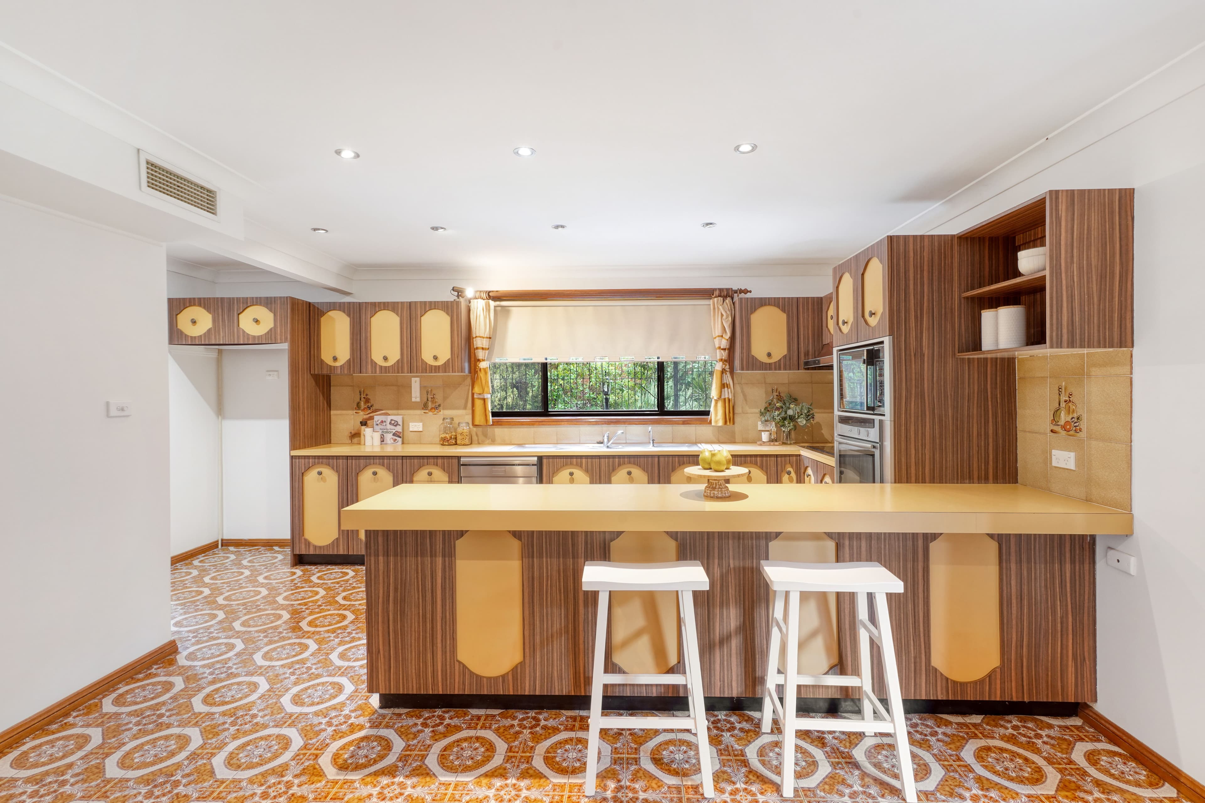 11 Victor Close, Baulkham Hills NSW 2153, Baulkham Hills - Thumbnail 6