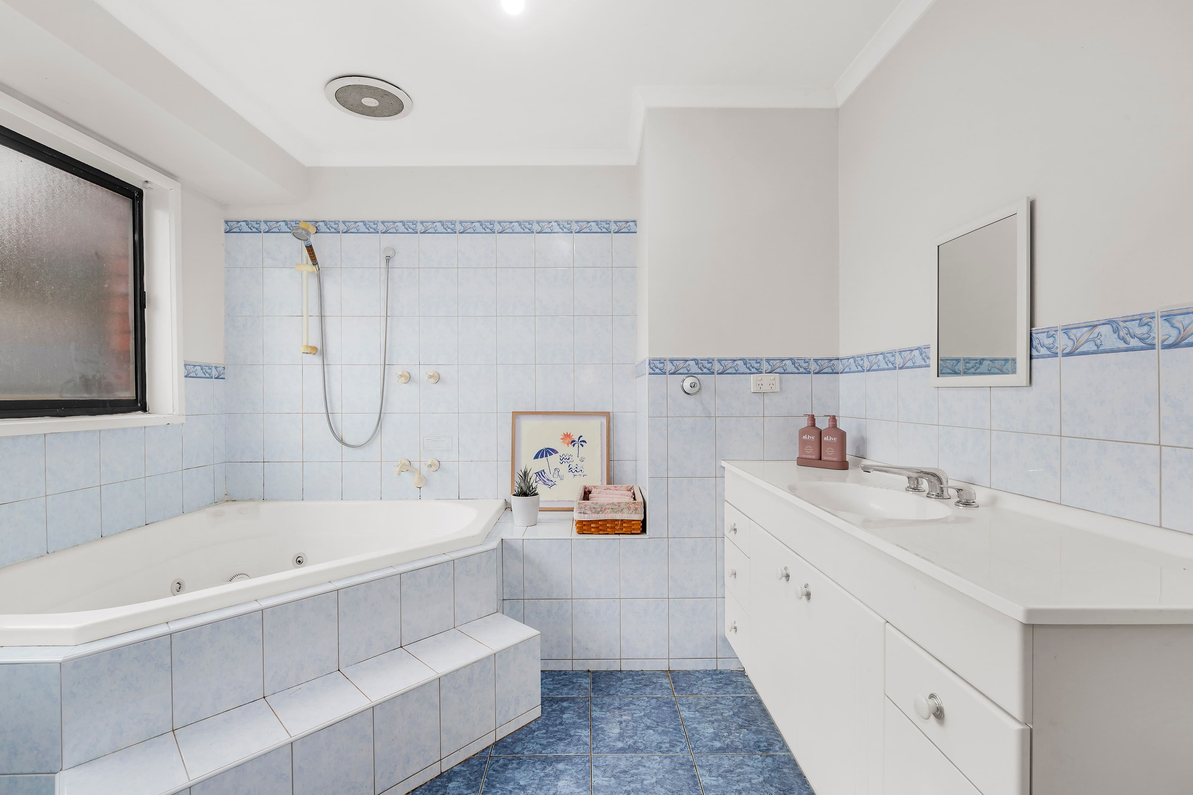 139 Roycroft Avenue, Mill Park VIC 3082, Mill Park - Thumbnail 6