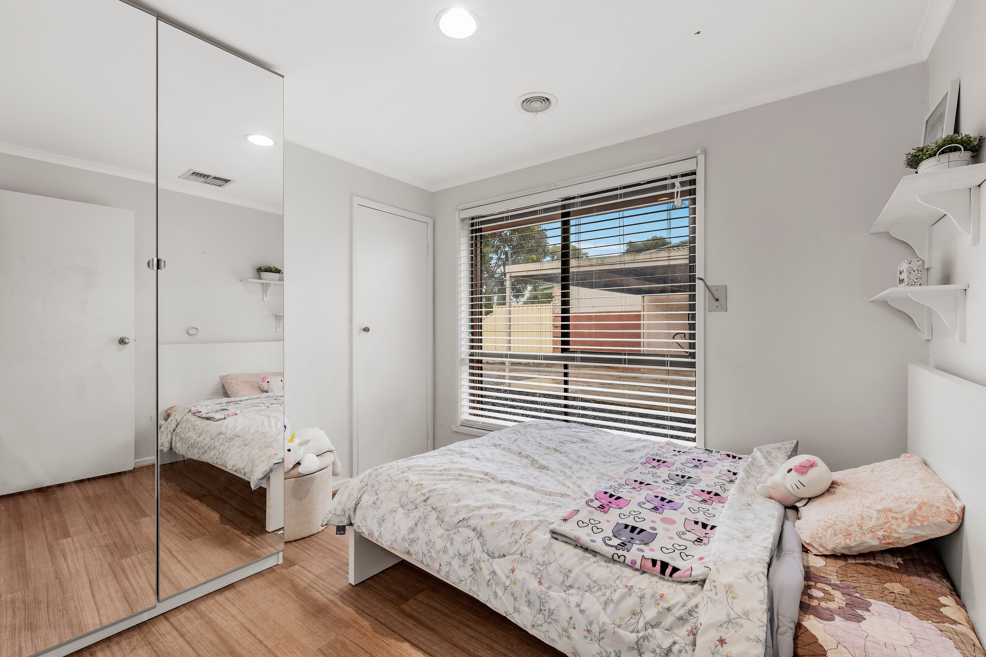 139 Roycroft Avenue, Mill Park VIC 3082, Mill Park - Thumbnail 7