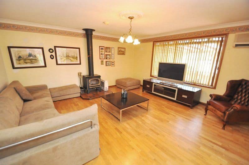 60 Gilbert Road, CASTLE HILL NSW 2154, Castle Hill - Thumbnail 3