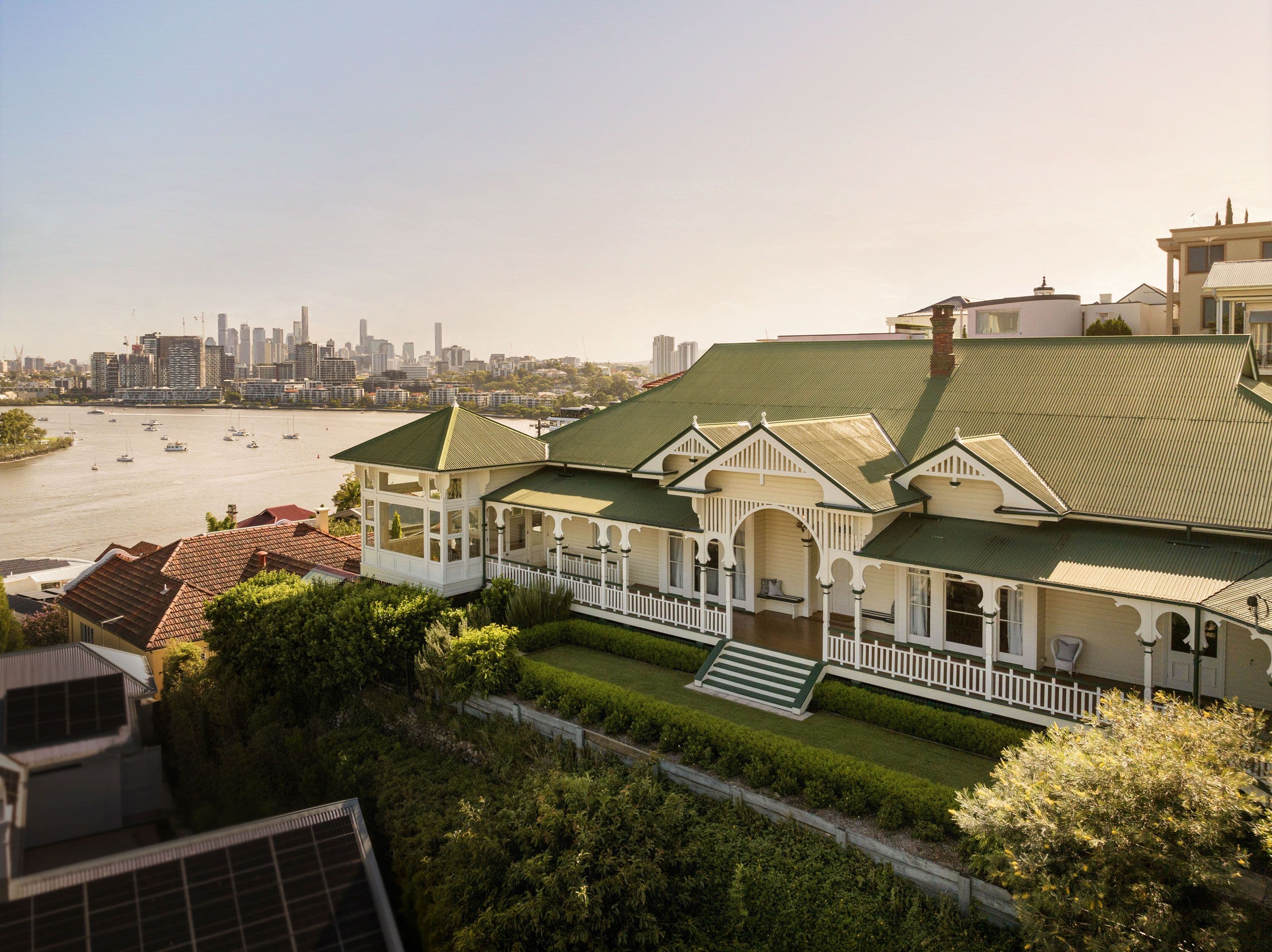 86 Hillside Crescent, Hamilton QLD 4007, Hamilton - Image 1