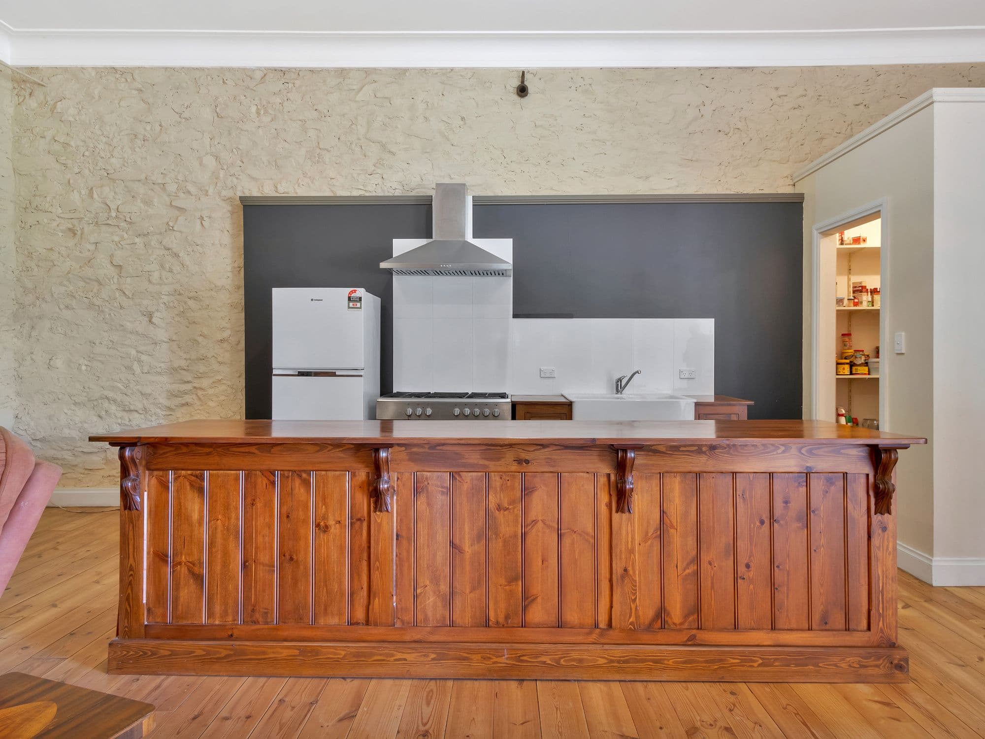 14 Frederick Street, Saddleworth SA 5413, Saddleworth - Thumbnail 4