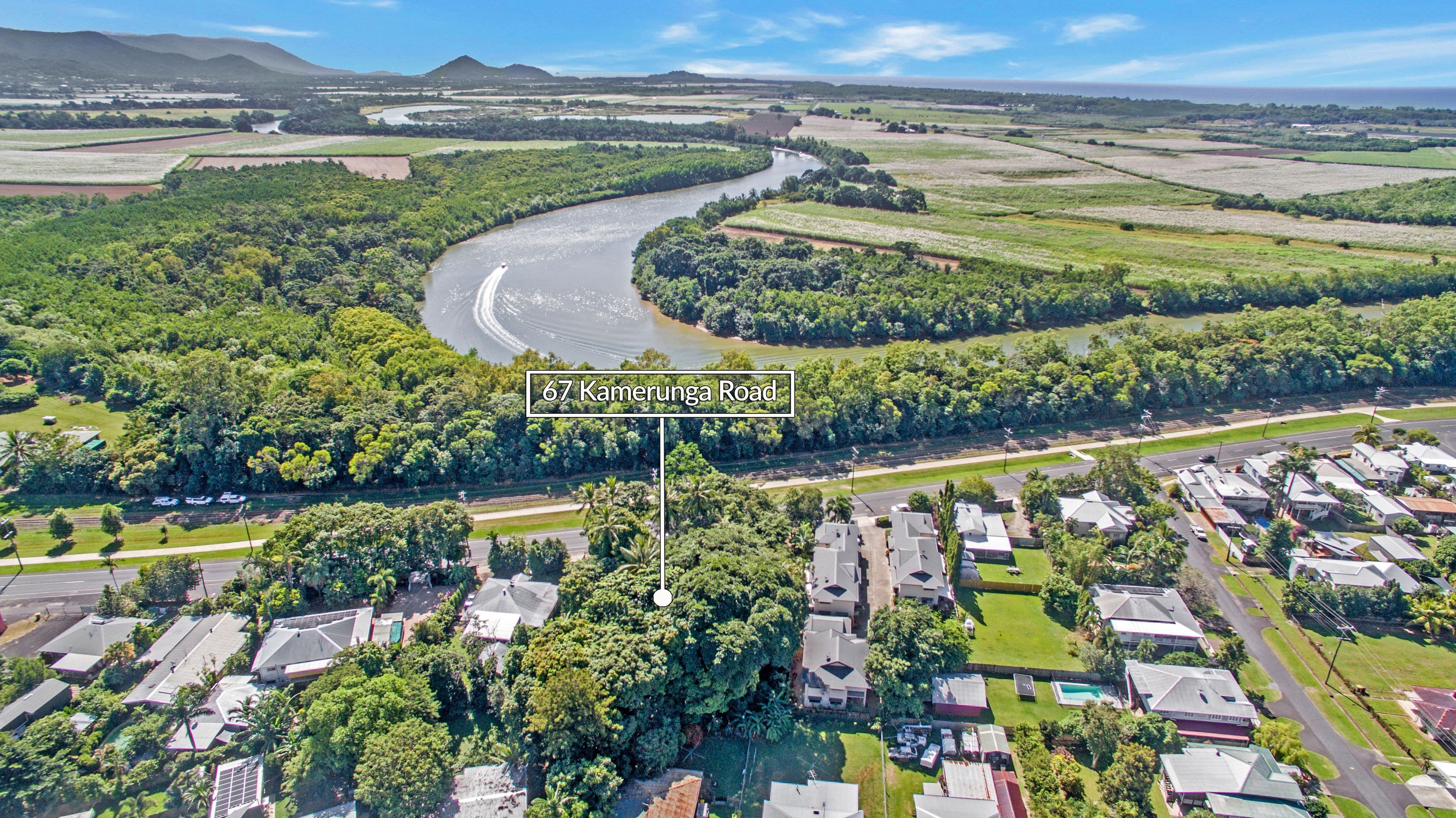 69-71 Kamerunga Road, Stratford QLD 4870, Stratford - Thumbnail 2