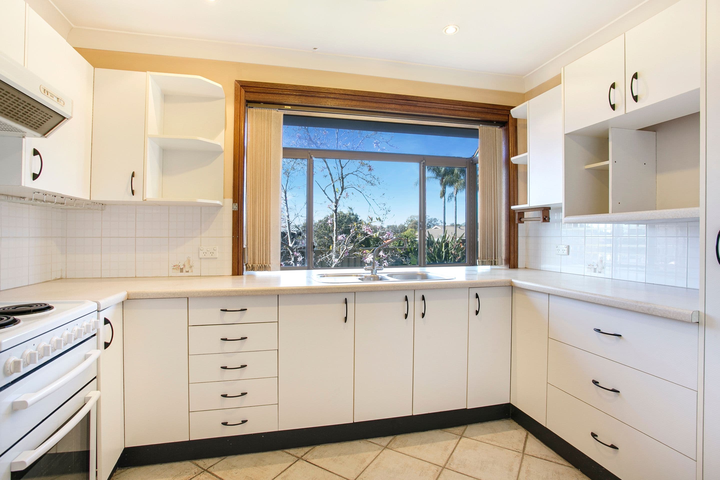 13 Stoke Crescent, South Penrith NSW 2750, South Penrith - Thumbnail 2