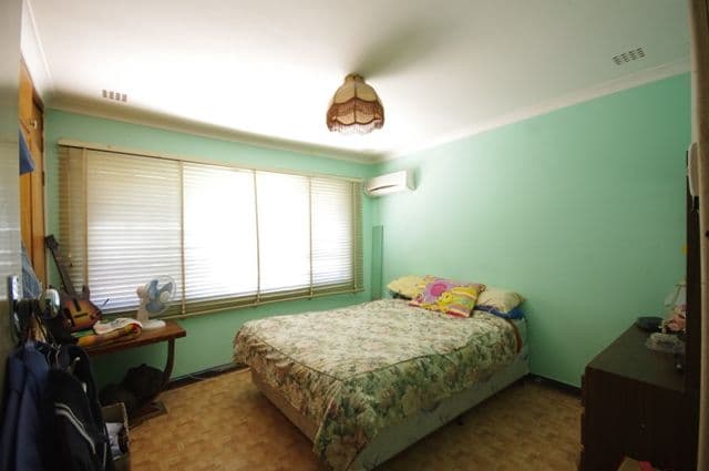 96 Camberwell Road, BALGA WA 6061, Balga - Thumbnail 4