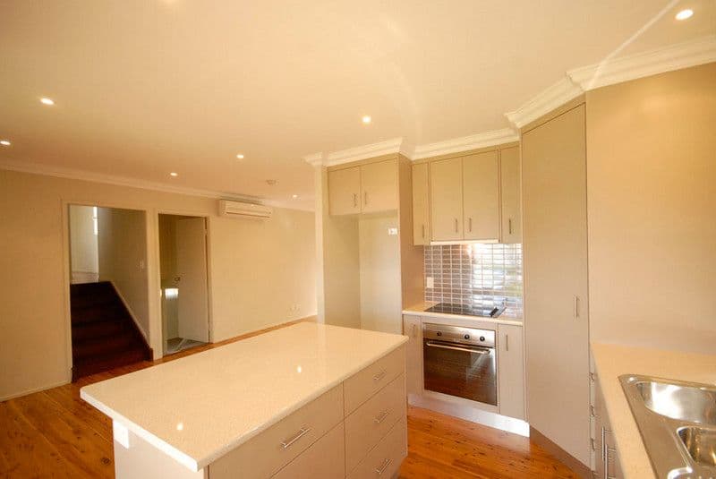 6 Raelyn Street, Centenary Heights QLD 4350, Centenary Heights - Thumbnail 8
