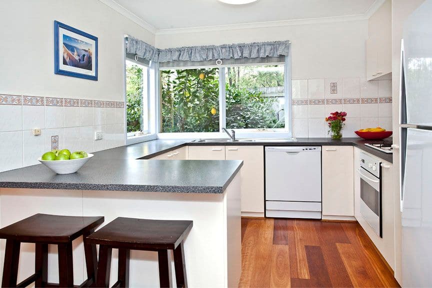 29 Mawarra Crescent, CHADSTONE VIC 3148, Chadstone - Thumbnail 4