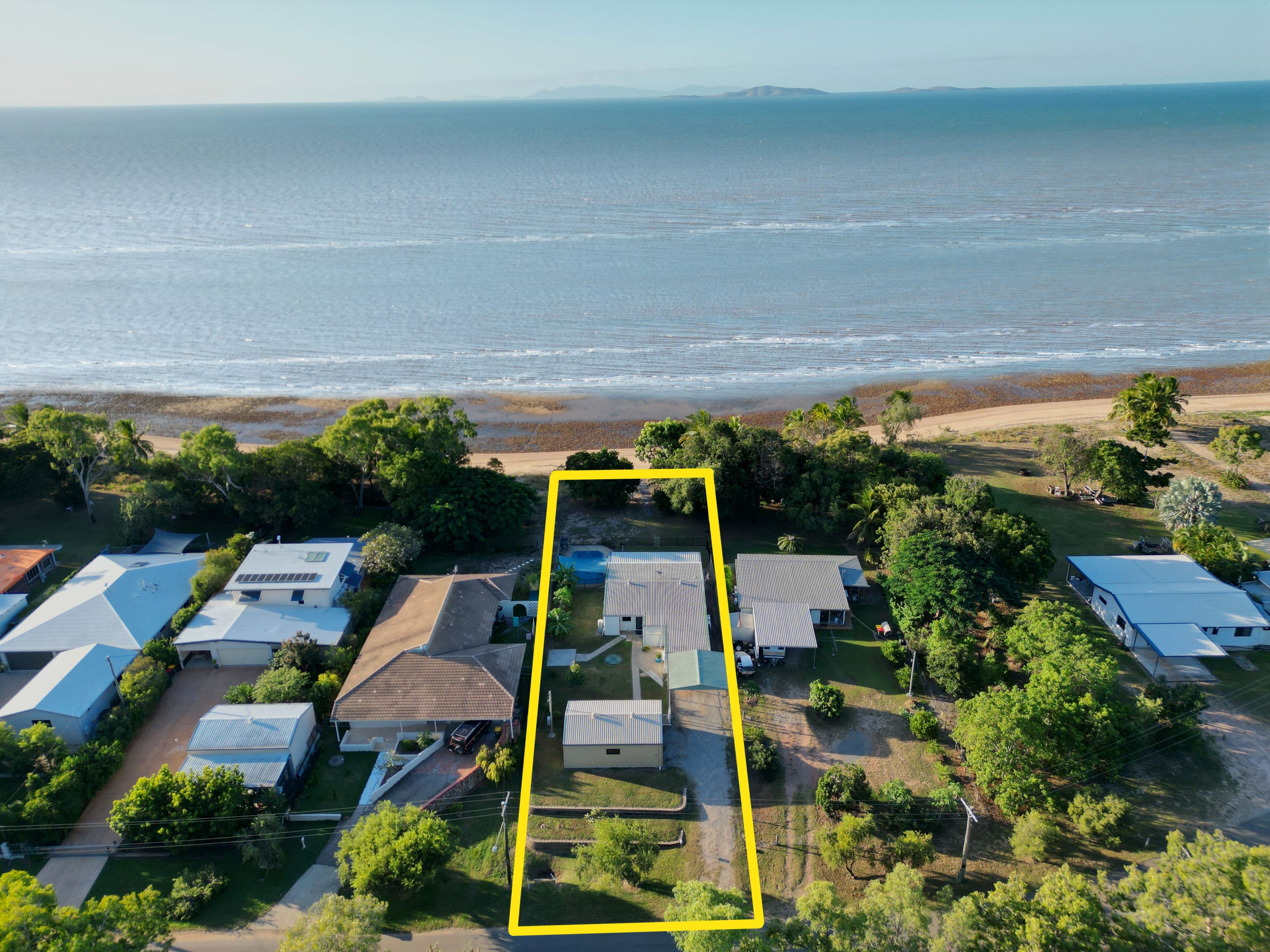 110 The Esplanade, Toolakea QLD 4818, Toolakea - Image 1