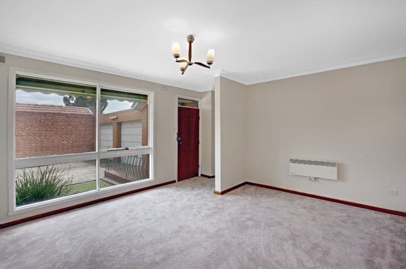 18 Selbourne Street, COBURG VIC 3058, Coburg - Thumbnail 2