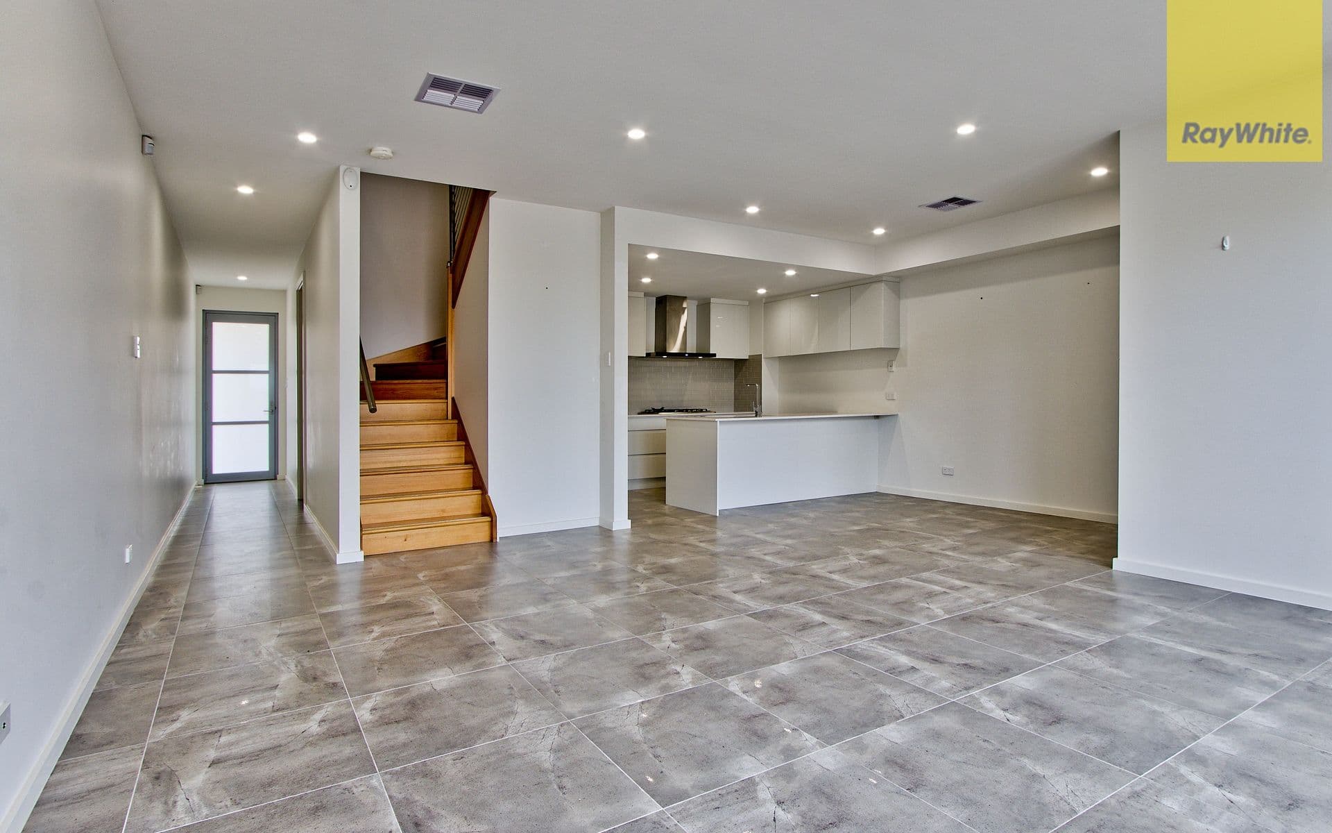 432 Seaview Road, Henley Beach SA 5022, Henley Beach - Thumbnail 2