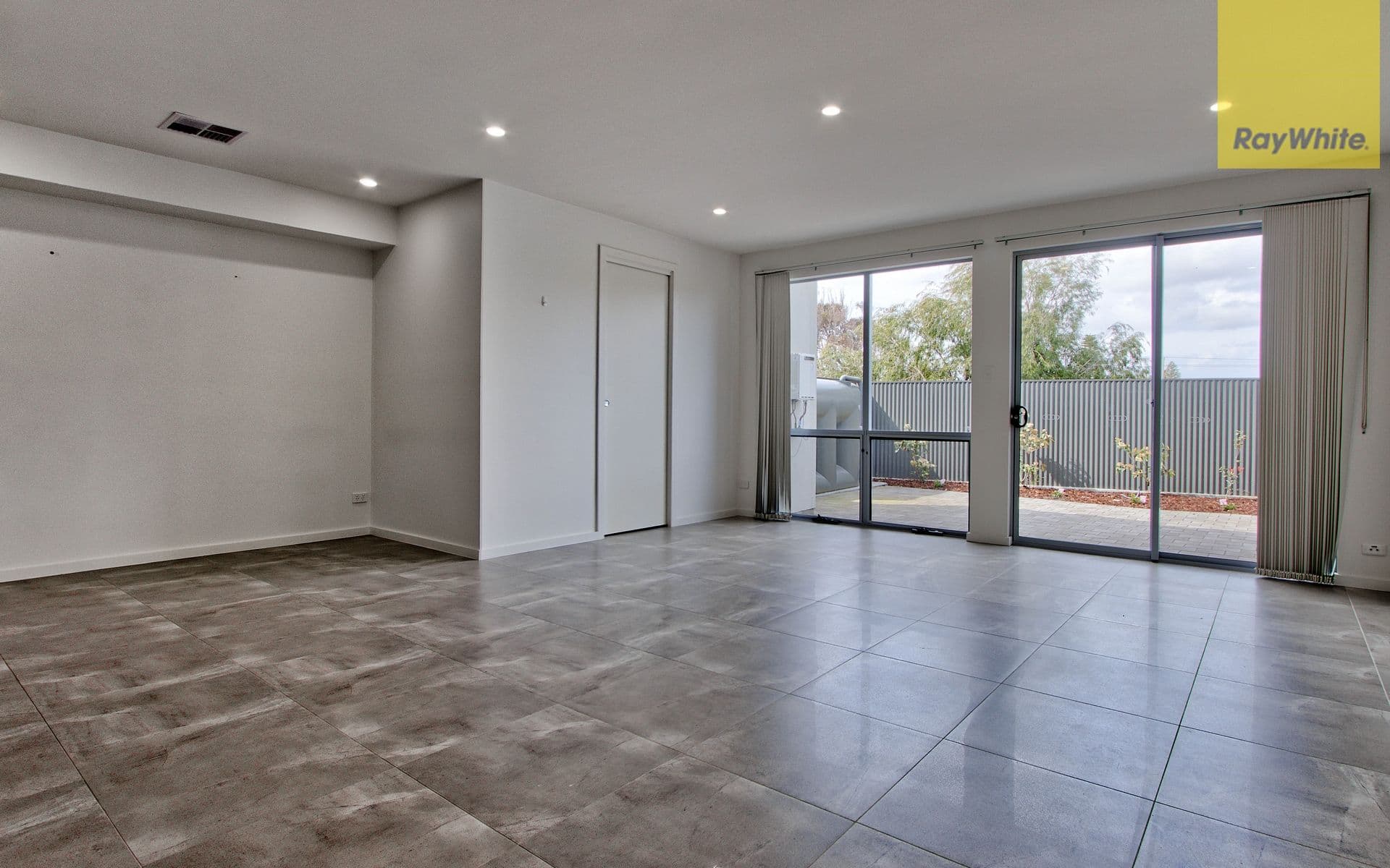 432 Seaview Road, Henley Beach SA 5022, Henley Beach - Thumbnail 4