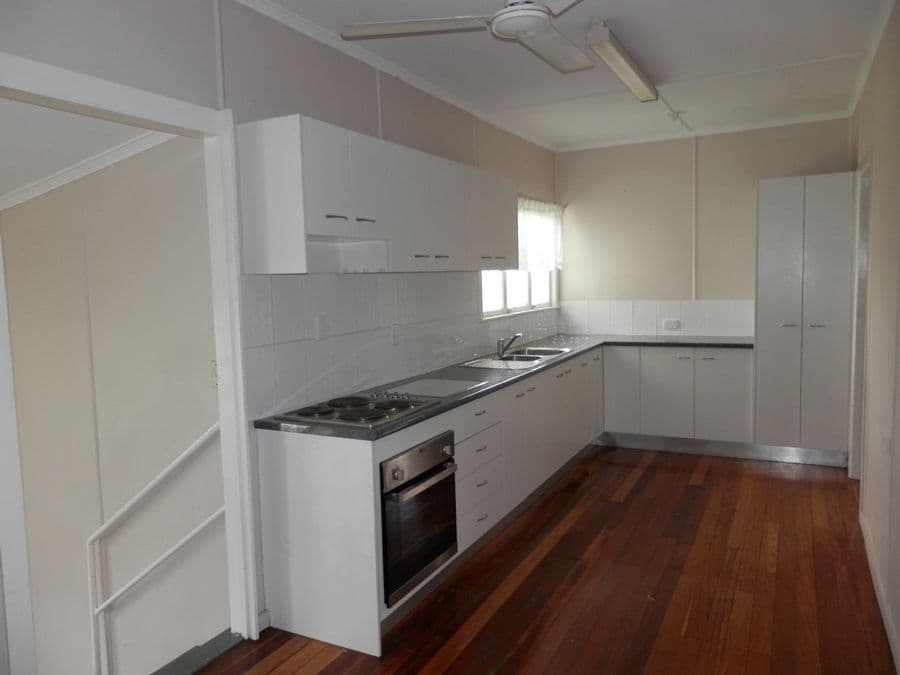 7 Lobley Street, Ipswich QLD 4305, Ipswich - Thumbnail 3