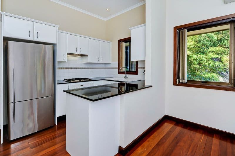 20 Lowanna Place, HORNSBY NSW 2077, Hornsby - Thumbnail 2