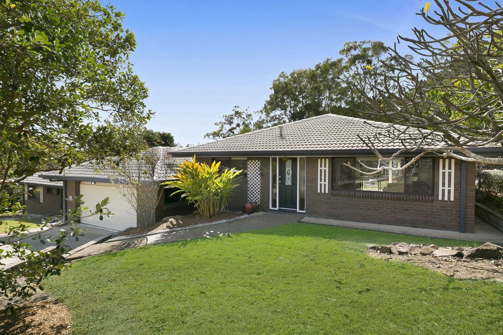 77A Bonogin Road, Mudgeeraba QLD 4213, Mudgeeraba - Thumbnail 3