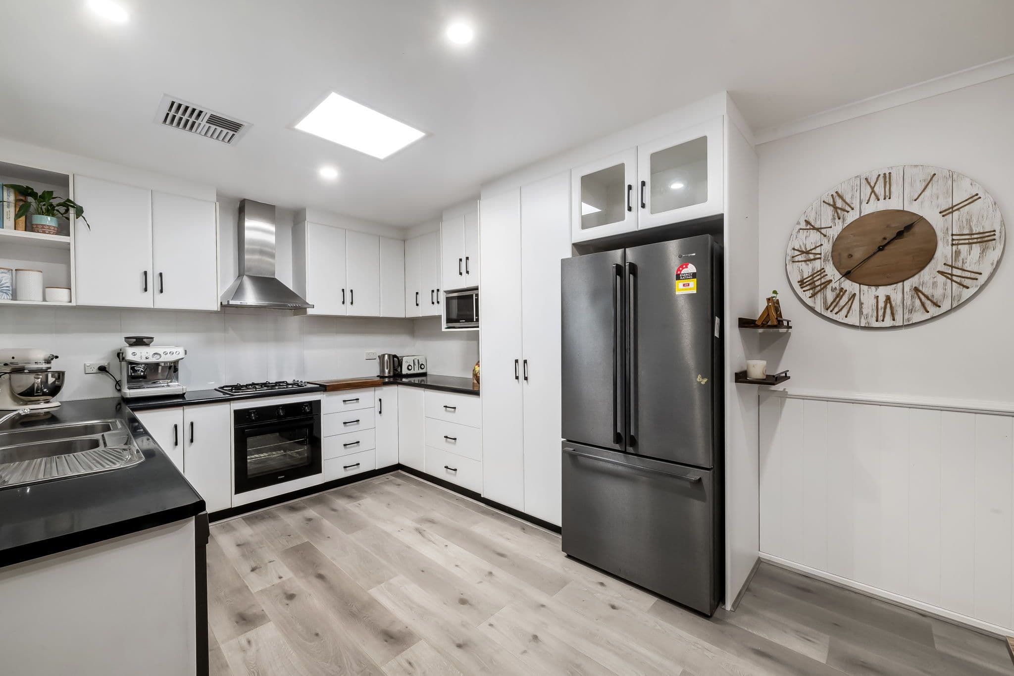 28 Eagle Court, Semaphore Park SA 5019, Semaphore Park - Thumbnail 6