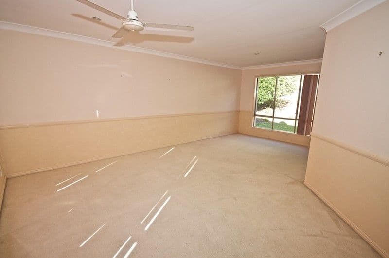 21 Zeller Crescent, ARUNDEL QLD 4214, Arundel - Thumbnail 3