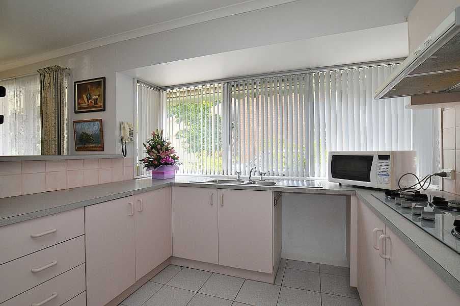 3 McGhee Avenue, MITCHAM VIC 3132, Mitcham - Thumbnail 4