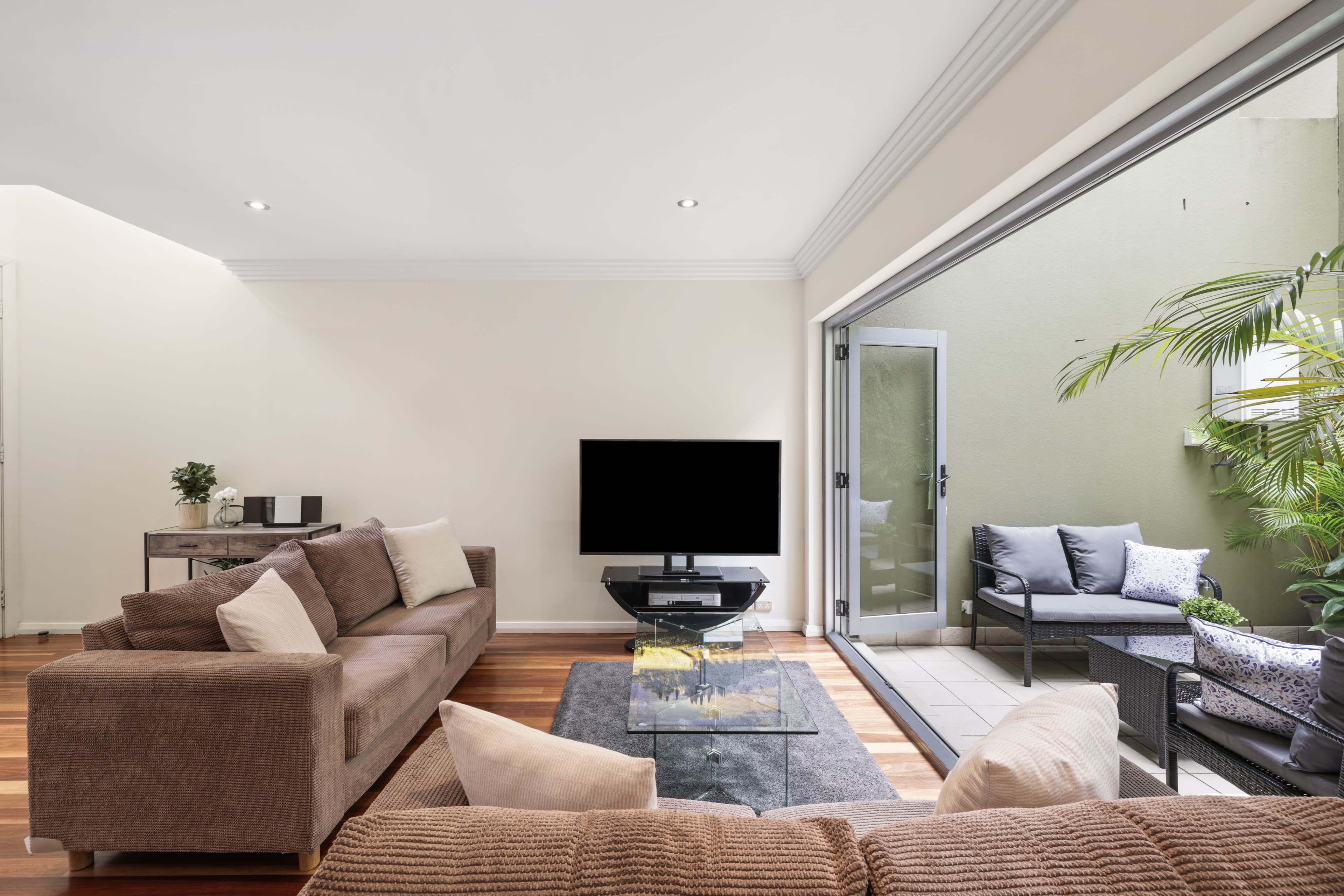 96-98 Buckland Street, Alexandria NSW 2015, Alexandria - Thumbnail 2