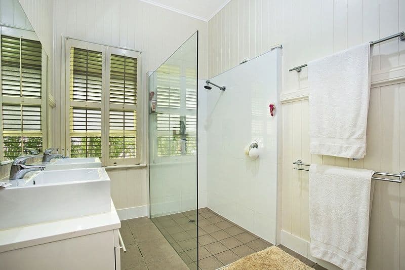 70 Martindale Street, CORINDA QLD 4075, Corinda - Thumbnail 5