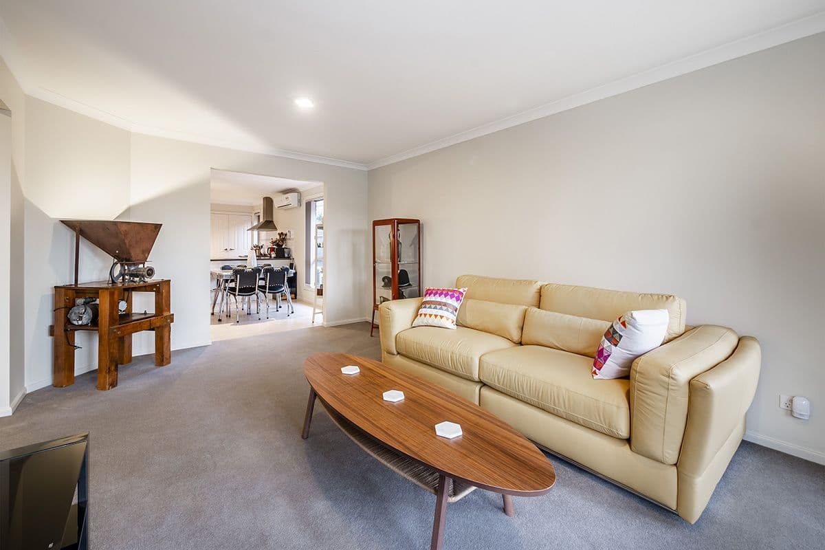 3 Houndsforth Street, Cranbourne East VIC 3977, Cranbourne East - Thumbnail 4
