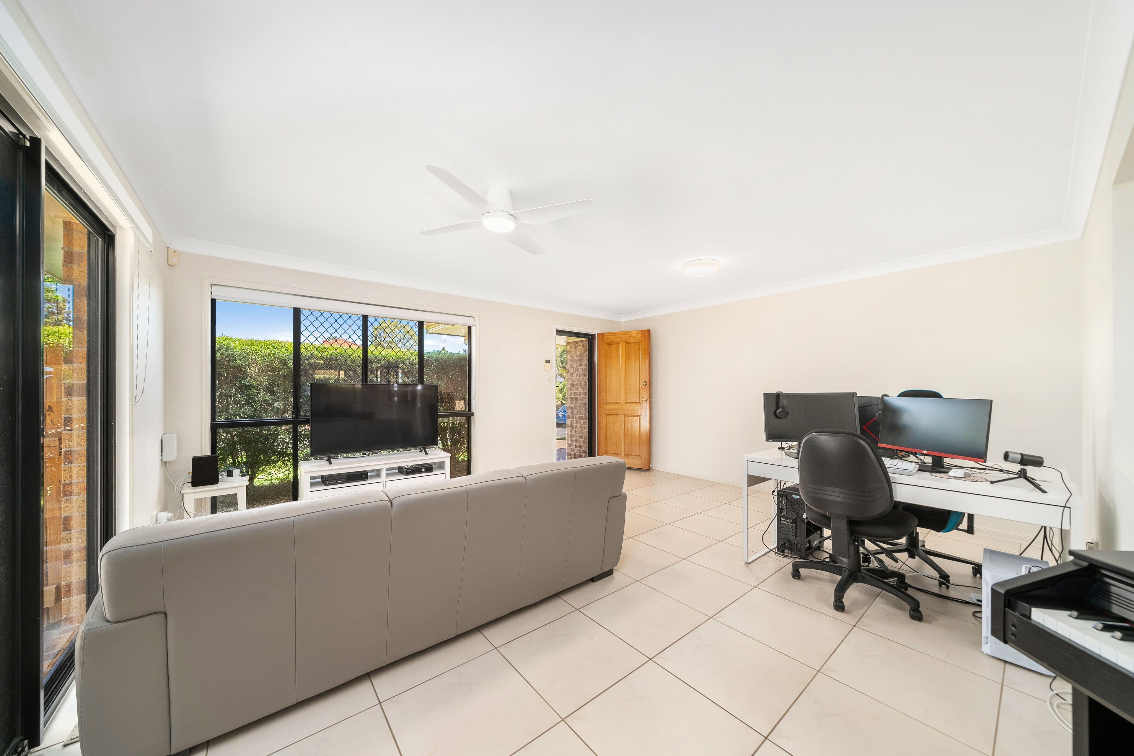 10 Gilbert Street, North Lakes QLD 4509, North Lakes - Thumbnail 4