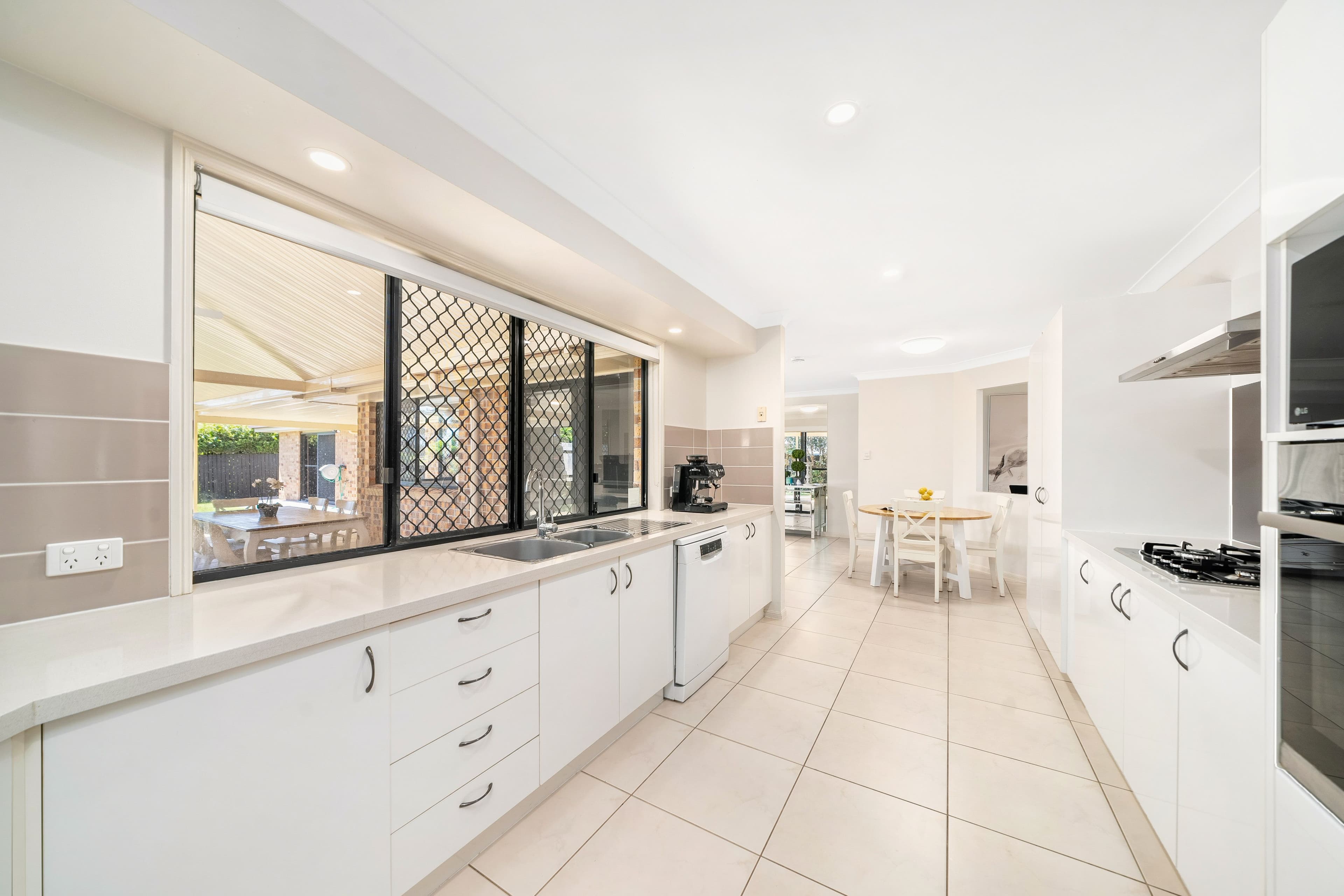 10 Gilbert Street, North Lakes QLD 4509, North Lakes - Thumbnail 8