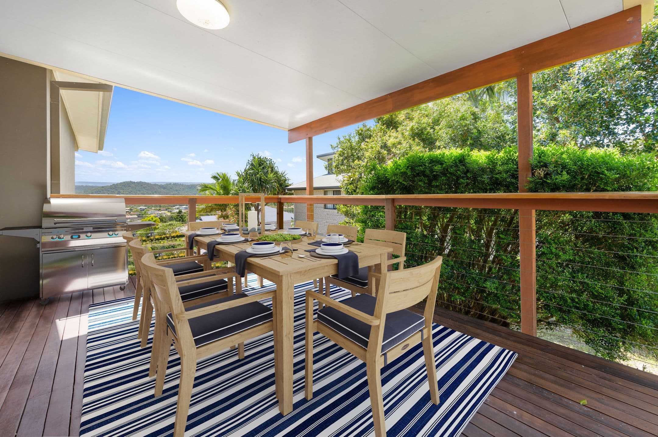 33 Yamba Street, Pacific Pines QLD 4211, Pacific Pines - Thumbnail 2